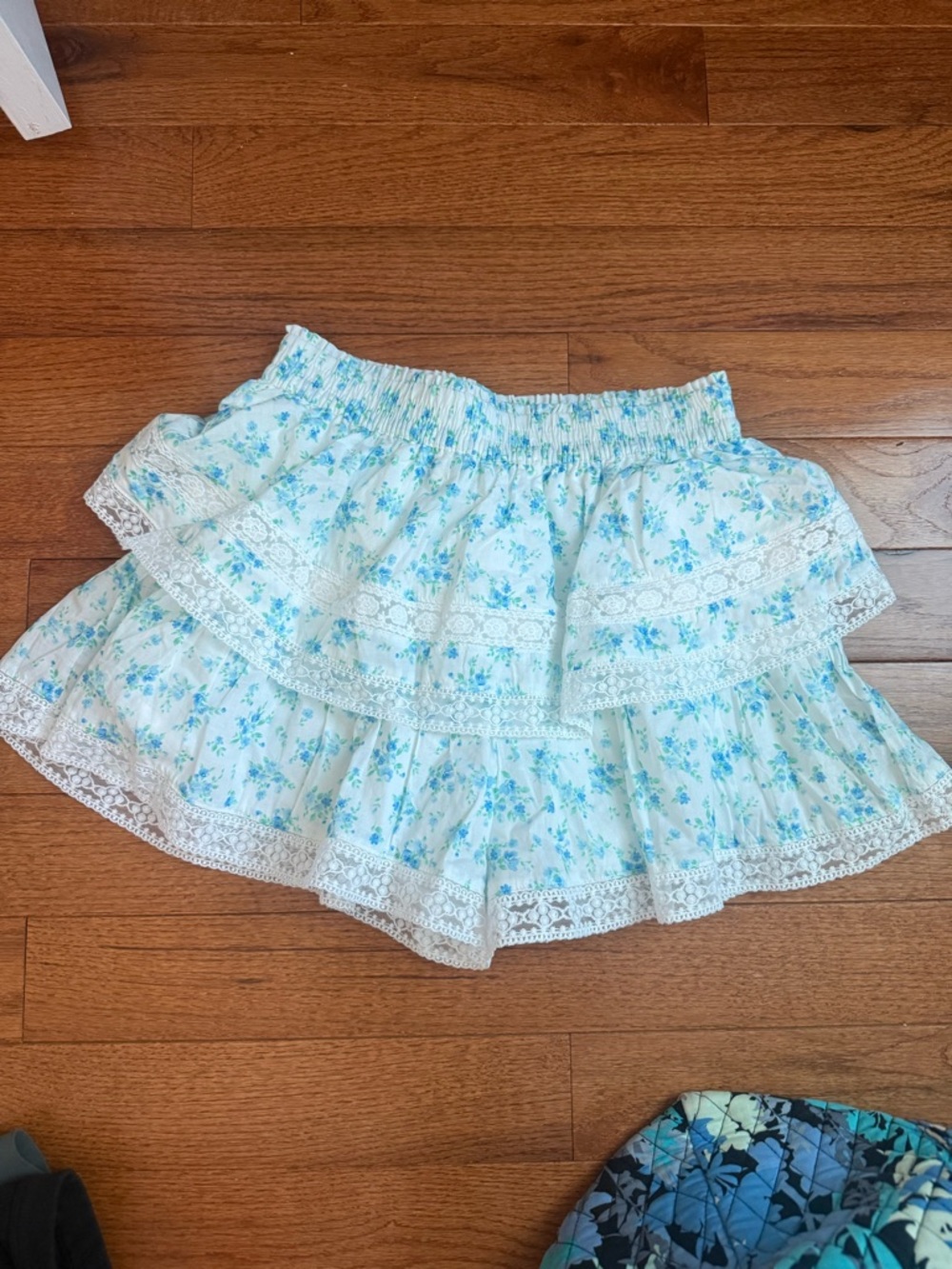 Altar’d state skort